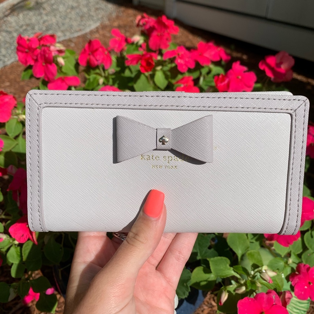 Kate Spade Bow Wallet
